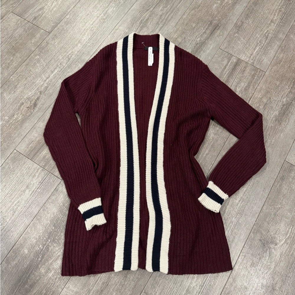 RDI open front burgundy cardigan ✨